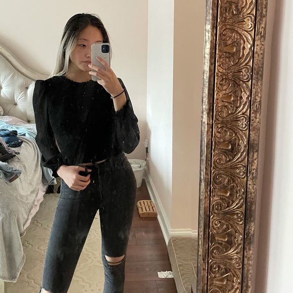 Aritzia Wilfred Tempest Blouse in XS - Picture 3 of 3